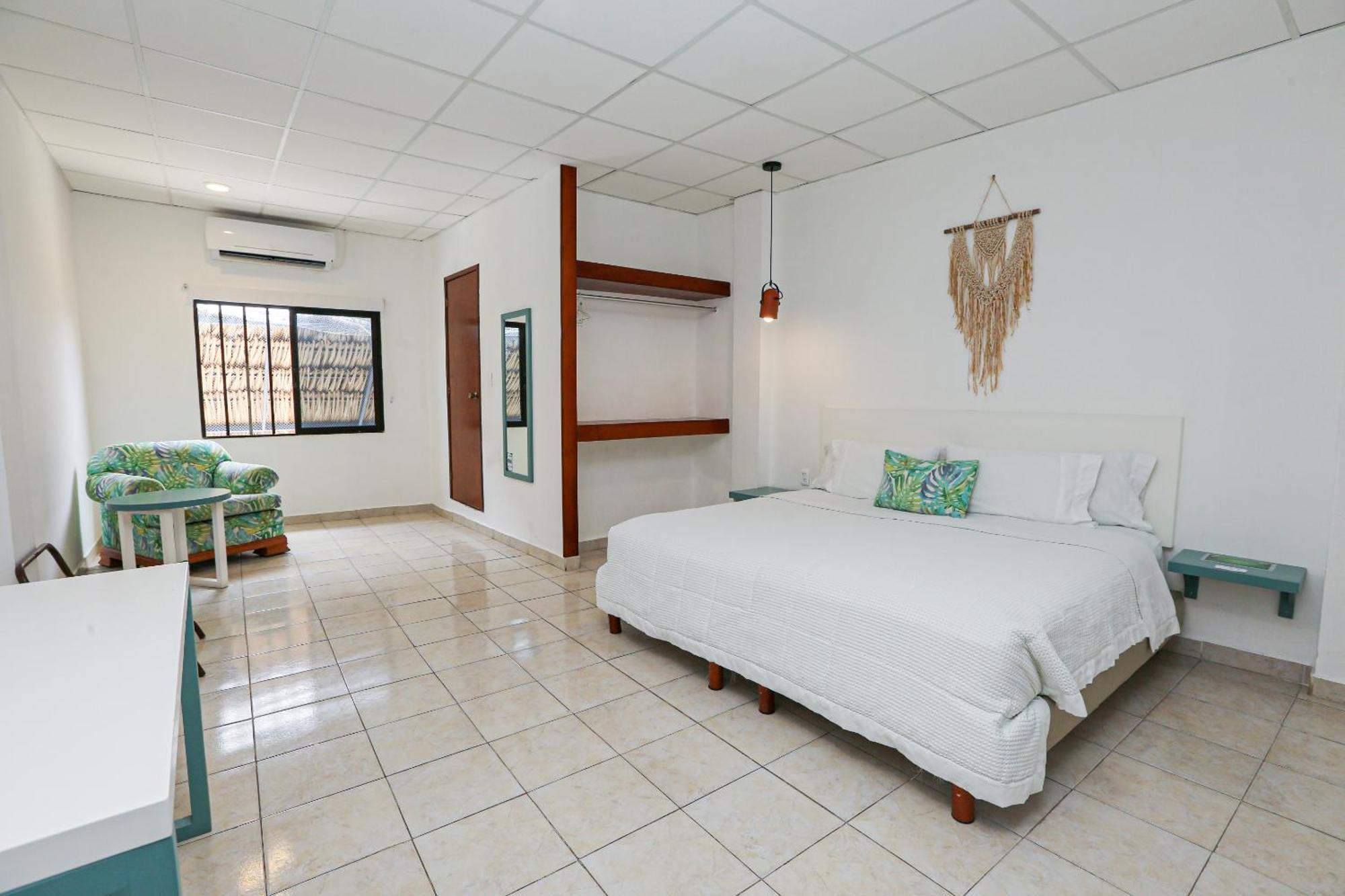 Hotel&Suites Arges - Centro Chetumal Buitenkant foto